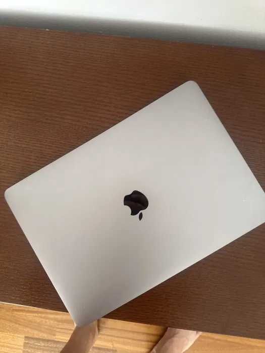 Macbook Pro intel core i5