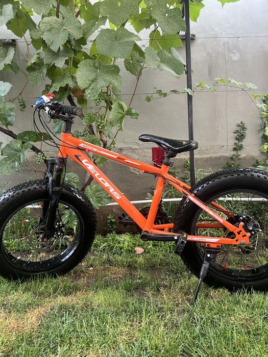 SUPER PRET ! Aproape noua,bicicleta copii Velors incepand cu 9-10 ani
