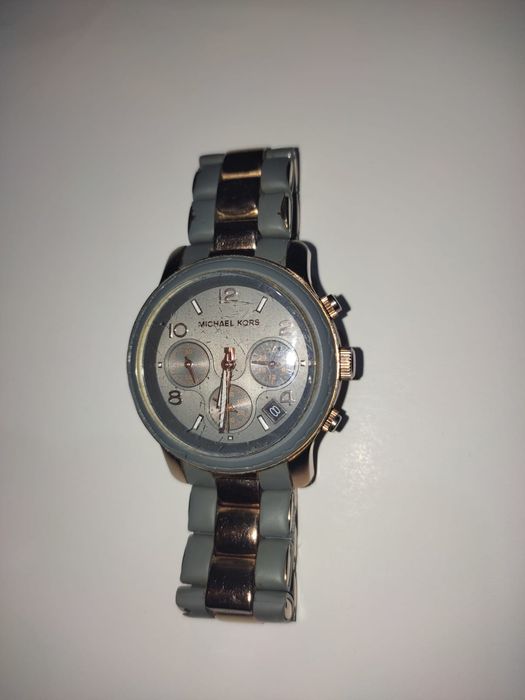 Продам оригинальные часы Michael Kors MK-5465