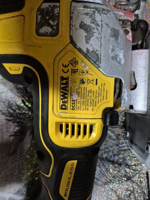 Soricel pendular Dewalt DCS 335 18V