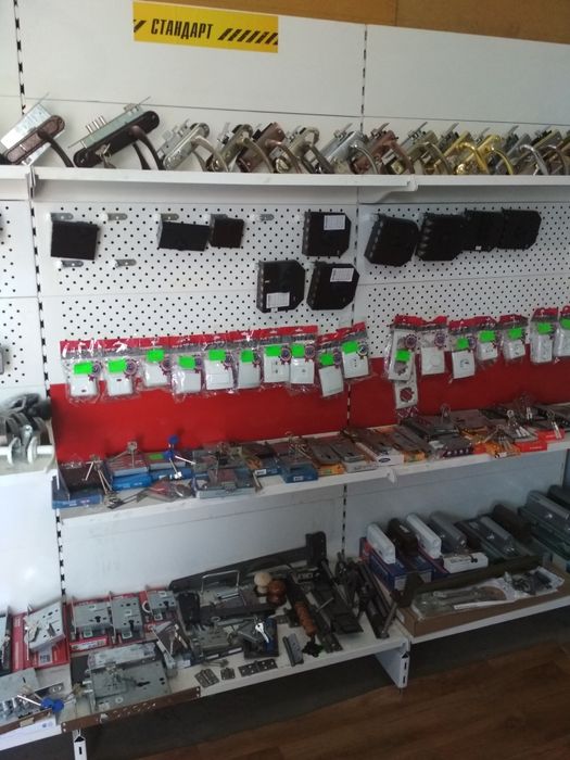 Продам Замки разные