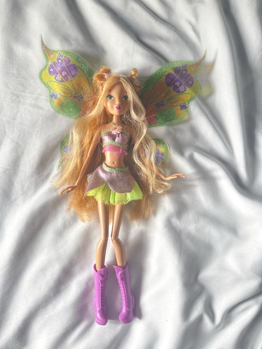 Vand papusa winx jakks pacific believix flora RARA + aproape completa