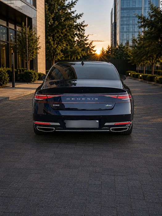 GENESIS G90 2023