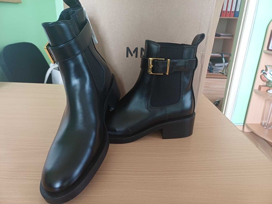 Дамски боти Mango