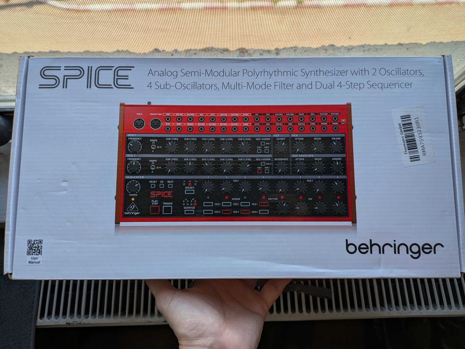 Behringer Spice - sintetizator poliritmic