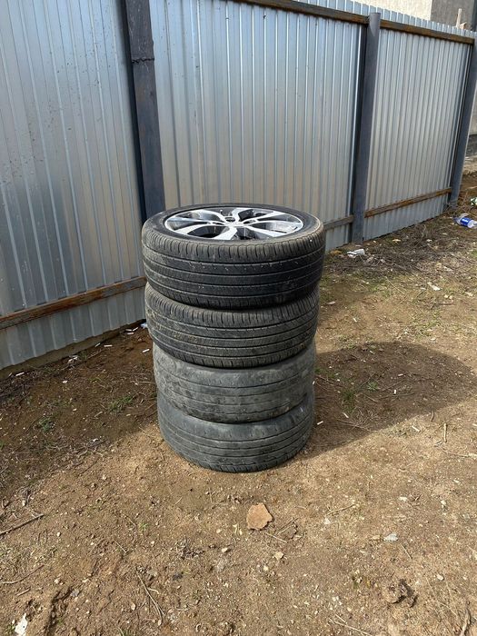 Комплект Диск с шинами размер 205/50R17