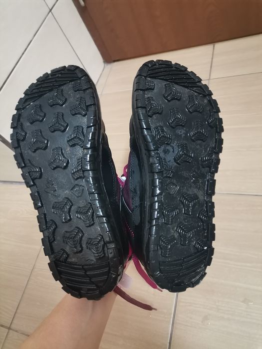 Ghete călduroase impermeabile Quechua marimea 38