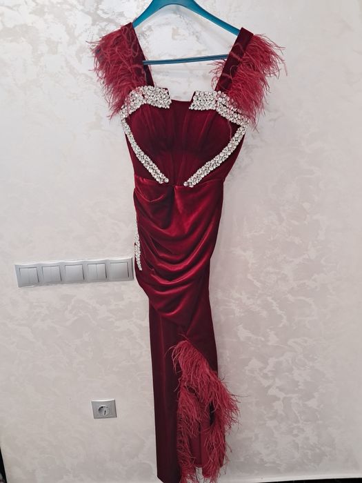 Rochie de seara marimea 38 cu pietre