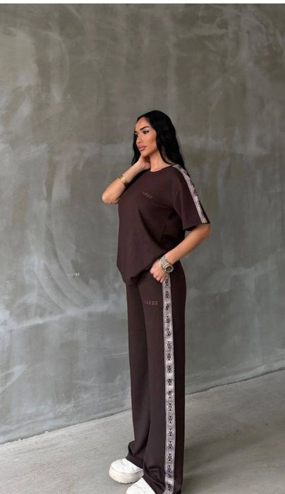 Compleuri dama model superb