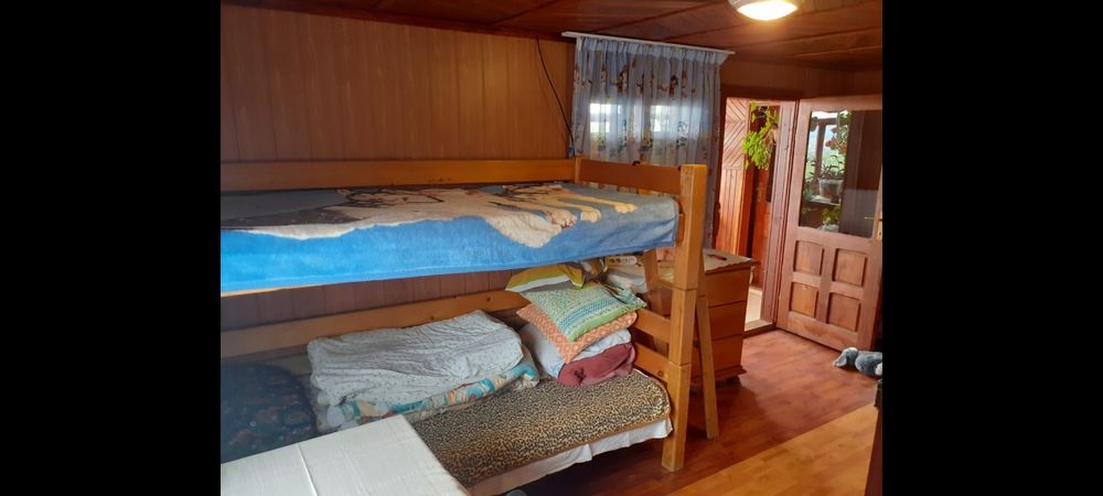 Casa cu  teren si  livada in Albeștii de Muscel