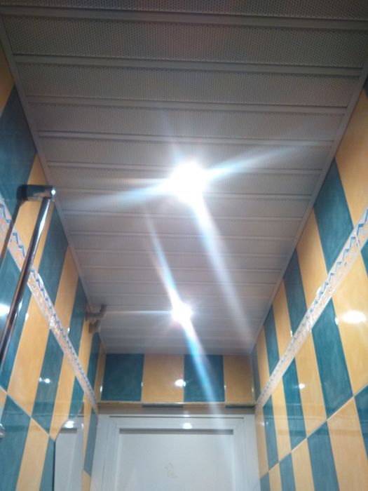 Хънтър Дъглас алуминиев лентовиден таван