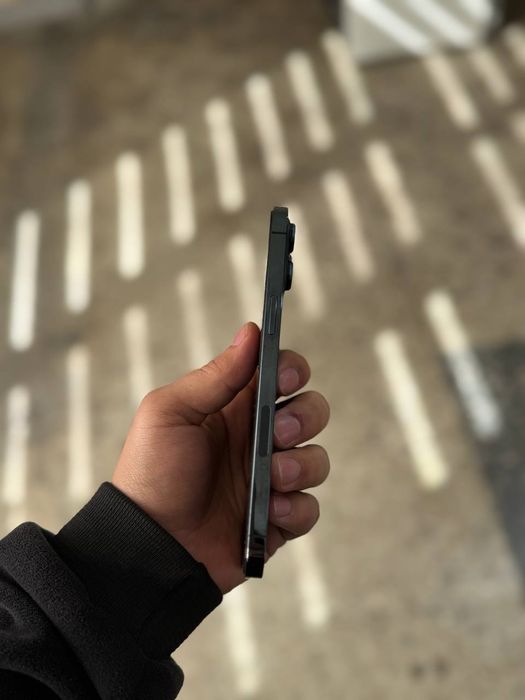 Iphone 12pro max LLA 256 tali sotiladi