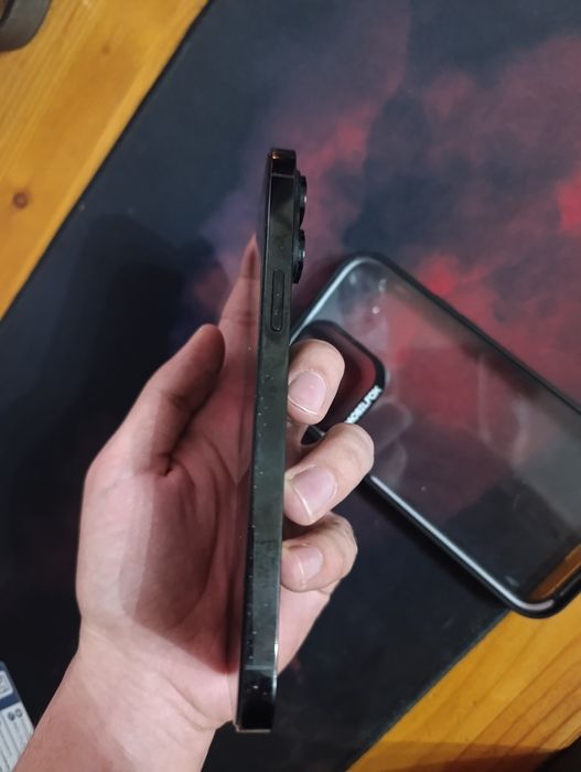 Vând iPhone 14 Pro Max sau schimb cu 16 Pro