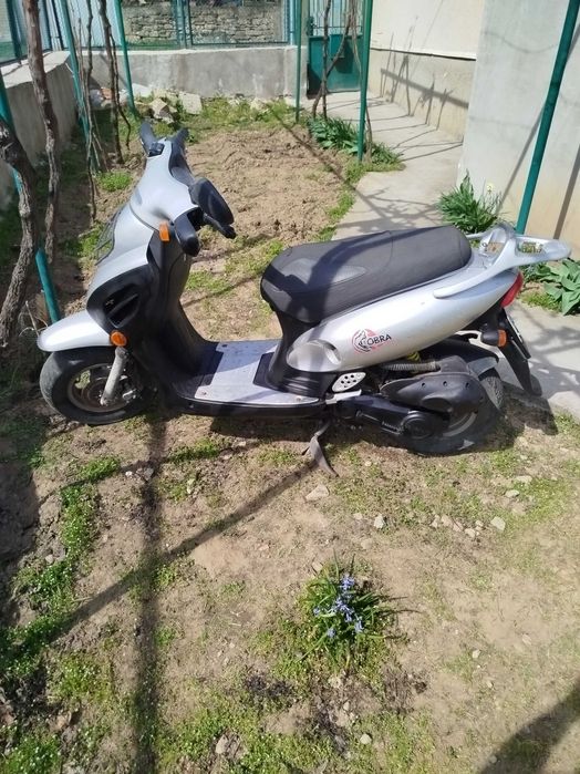Продавам Скутер Kymco Cobra Cross 50