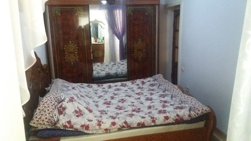 Продаю свою 2 комнатную квартиру  в центре города