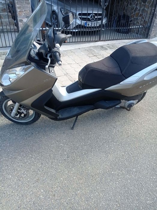 Peugeot satelis 250cc