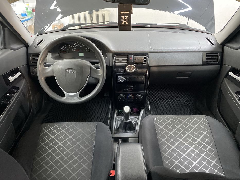 Продам хорошую приору