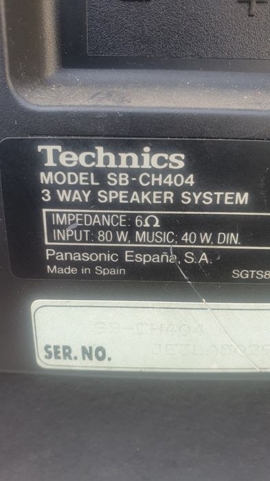 Linie audio technics cu boxe