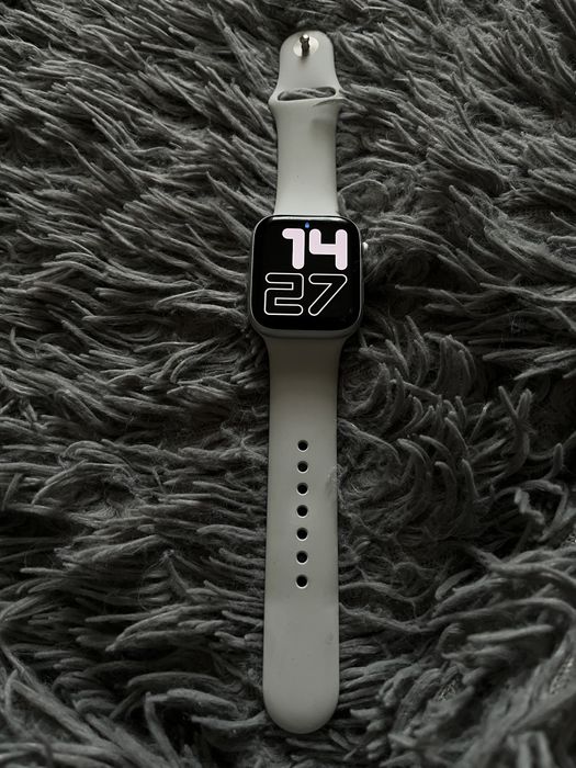 Apple Watch SE 44mm