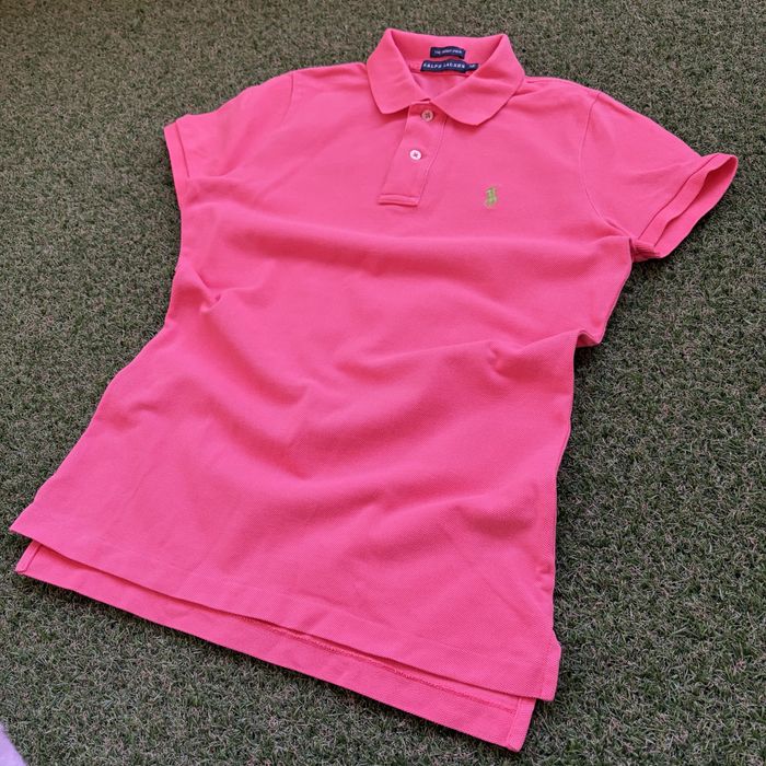 Дамски блузи с къс ръкав