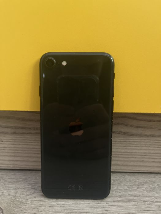 Iphone SE 2020 за части