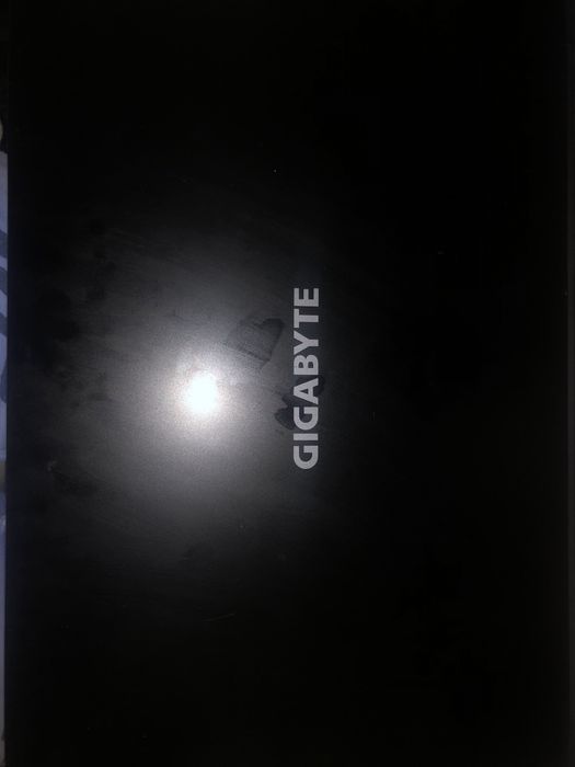 laptop gaming gigabyte i7-10870 nvidia 3060 6gb
