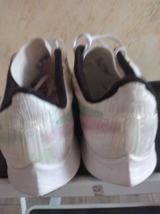 Adidași alergare Nike Zoom
