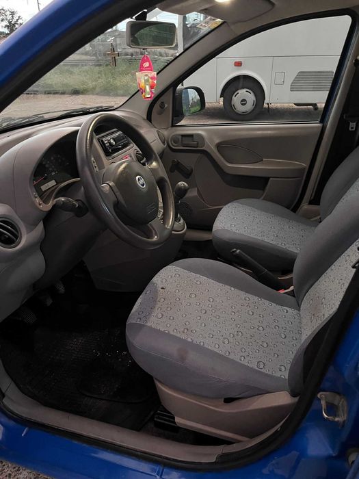 FIAT Panda 2005 — imagine 2