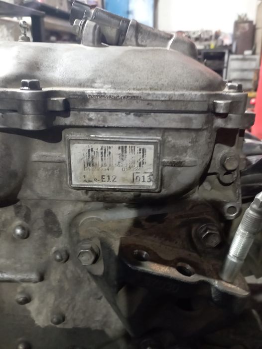 Продам двигатель 1zr-fe