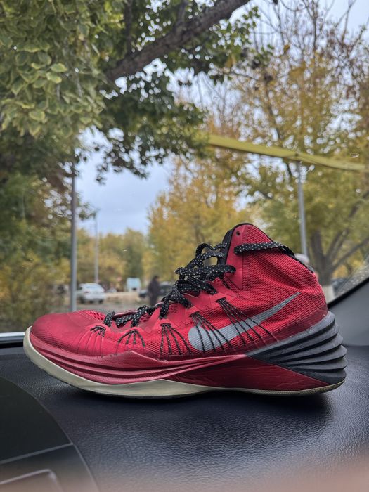 Nike кроссовка. Оригинал