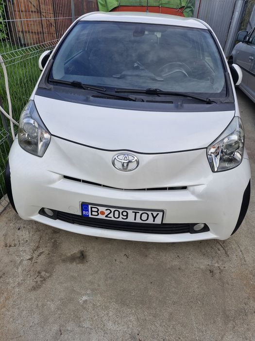 Toyota IQ 1,0 benzina