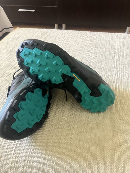 Adidas terrex gore-tex