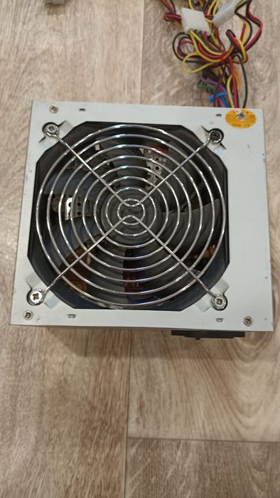 Блок питания Crown