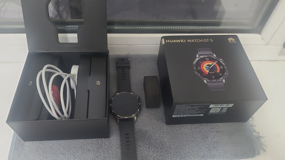 Huawei wath 5 Часы наручные