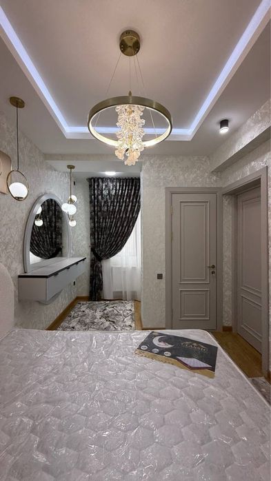 Продается 3 ком. Квартира площадью 65 кв.м. По ул. Озод Шарк