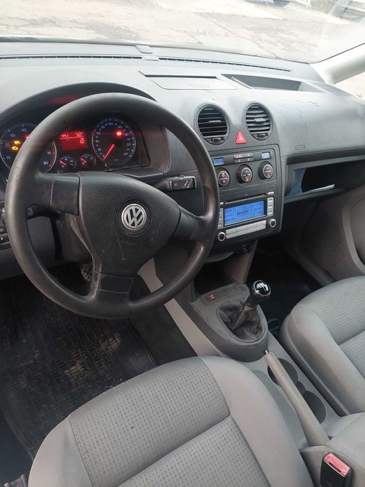 Volskwagen caddy,1.4 benzina,an 2009