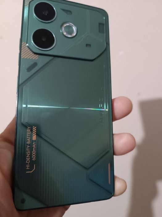 Техно пова 6про 5G.256+12+12