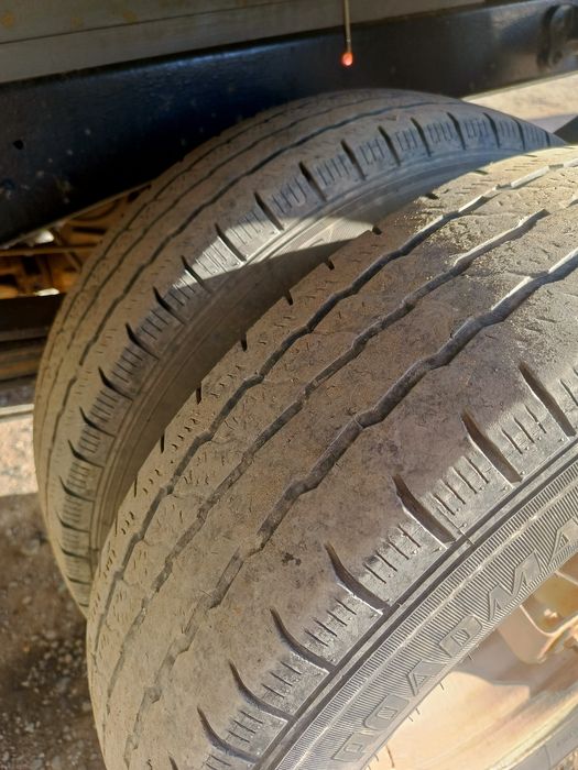 Продам резину б/у Газель