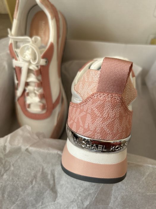 Michael Kors нови сникърси 37