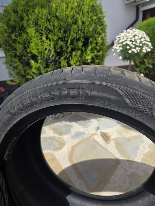 Vand anvelope vara Vredestein ultra satin 235 45 zr18 98y