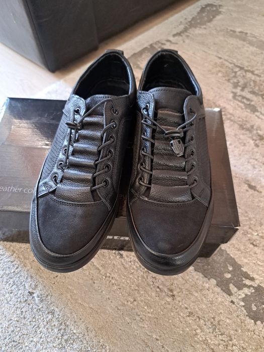 Мъжки обувки от естествена кожа