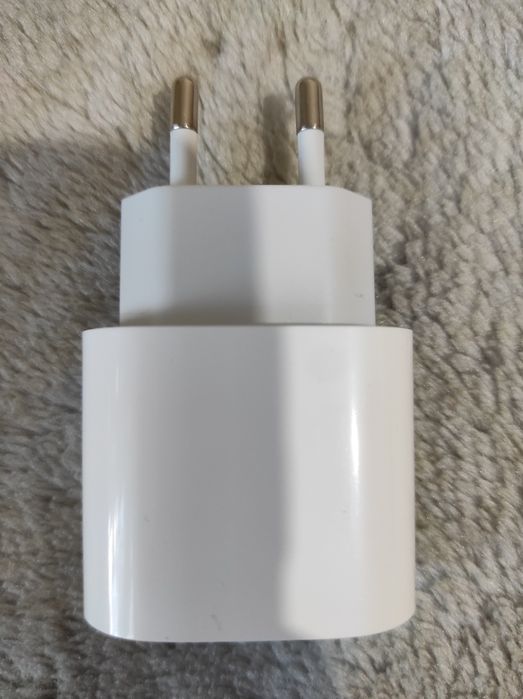 Продам адаптер от айфон