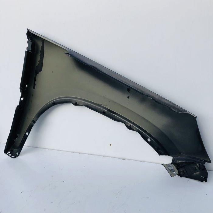 Aripa st fata vw Tiguan  cod de culoare LC9X