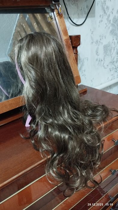 Парик длинный русый