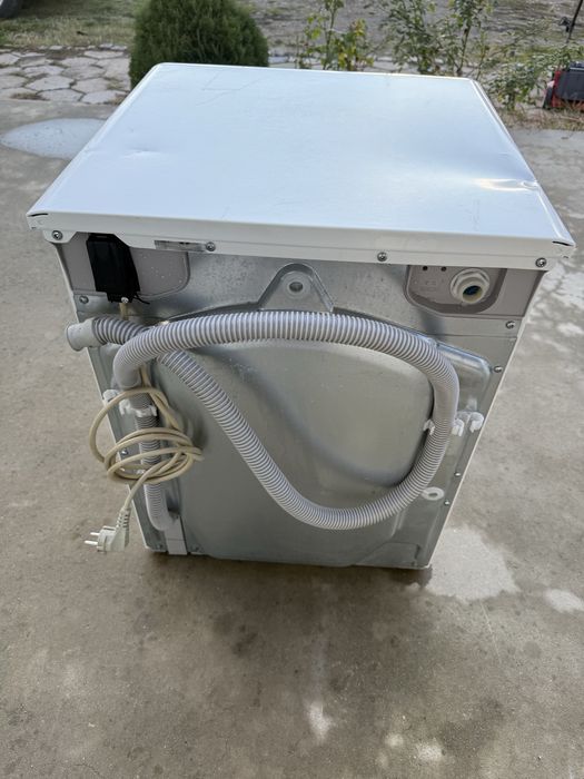 Мини - Малка пералня Зануси 4  кг