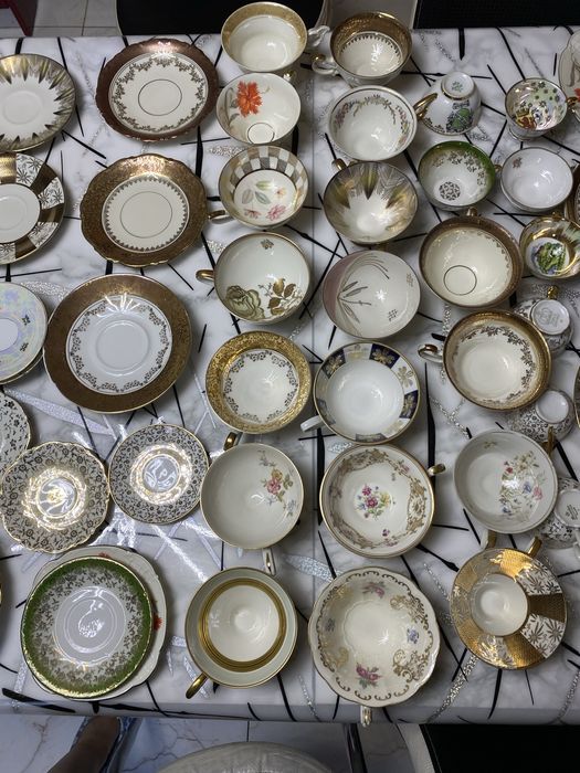 Colectie de cesti si farfurii Bavaria