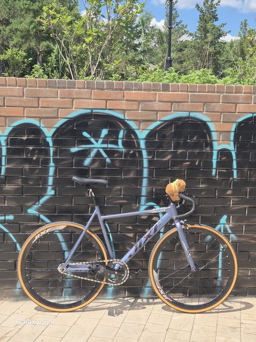 СРОЧНО продам фикс jixf