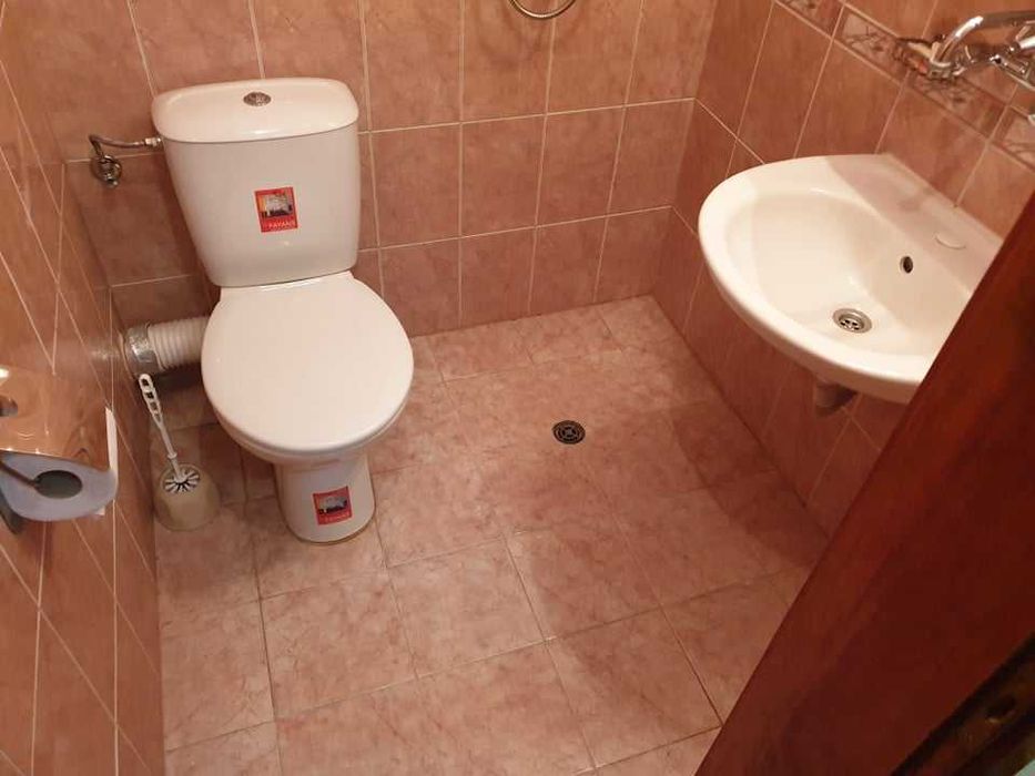 Дава се под наем Едностаен апартамент в Бургас, Меден рудник - зона А - 40 кв.м за 102 € - Снимка #4