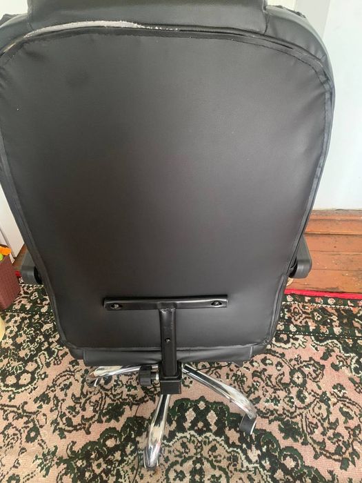 Стильное массажная кожаная кресло