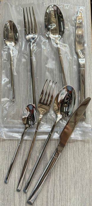 Набор столовых приборов